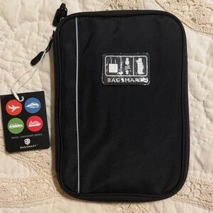 BAGSMART Black Electronics Travel Organizer
